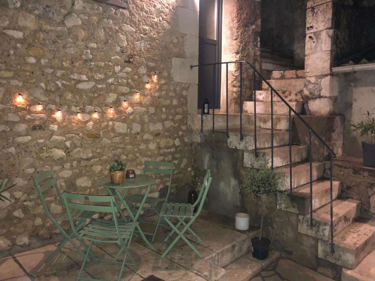 De La Cour Au Grenier Apartment Chauvigny